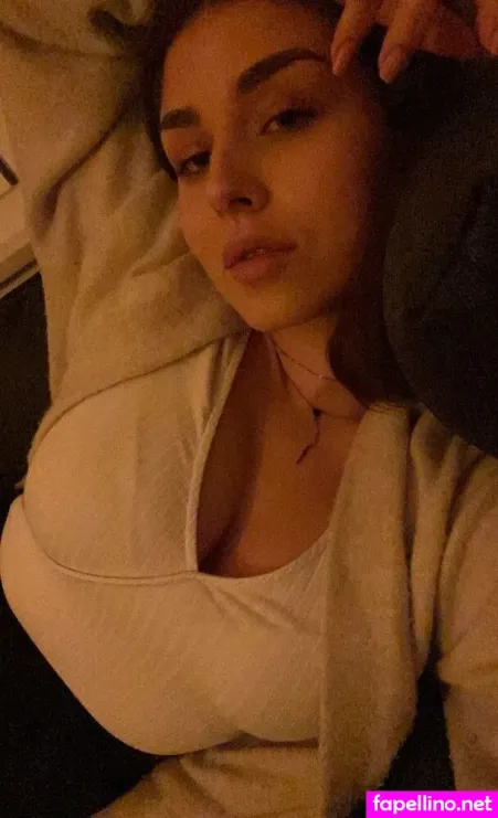 Zoe Matthea OnlyFans Thumbnail #UafRYVXrHq