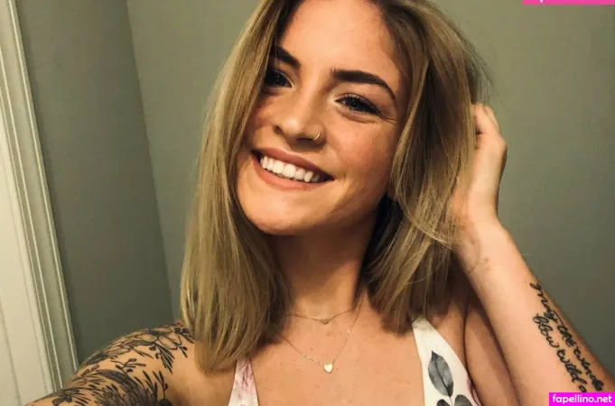 Zoe Neli 1 OnlyFans Thumbnail #787R6qGrOj
