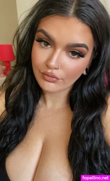 Zoe O Neill OnlyFans Thumbnail #PvGbtmabQC