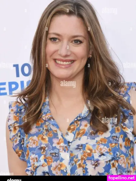 Zoe Perry OnlyFans Thumbnail #N2mwwmTi3d