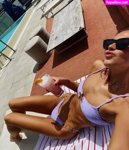 Zoe Roe OnlyFans Thumbnail #00EDZSW8P1