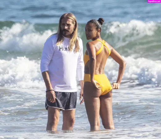 Zoe Saldana OnlyFans Thumbnail #1nuR7sA9Gv