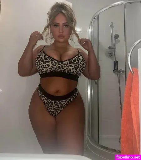 Zoe Sarah OnlyFans Thumbnail #49JfUenUO6