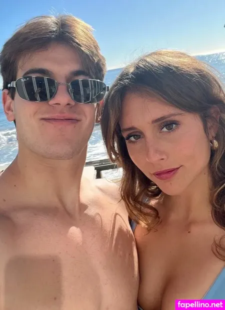 Zoe Simmons OnlyFans Thumbnail #Ile6br36Jn