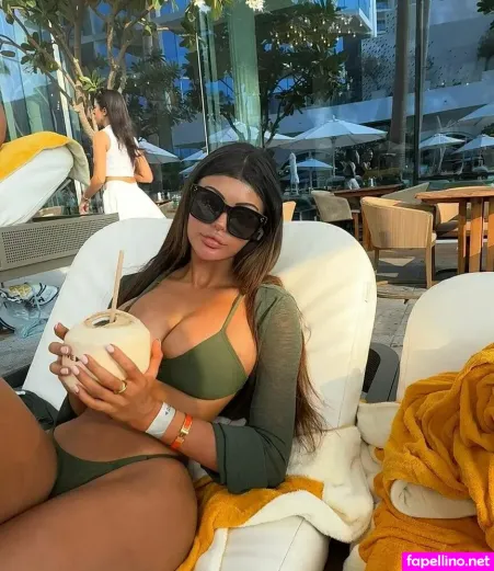 Zoe Skogen OnlyFans Thumbnail #FEYhYAaKkA