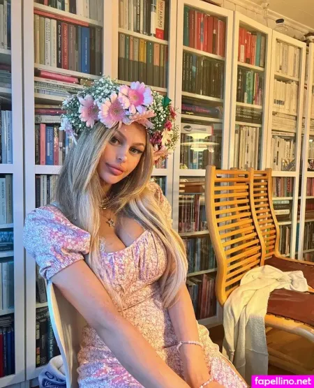 Zoe Skogen OnlyFans Thumbnail #acCCAq8VMr