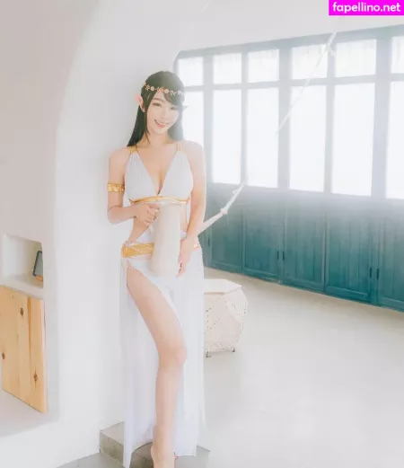 Zoe So OnlyFans Thumbnail #yc6P2gZOcC