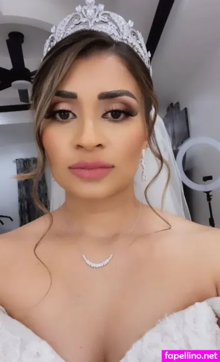 Zoe Victoria Suazo OnlyFans Thumbnail #3psyrjhUvN