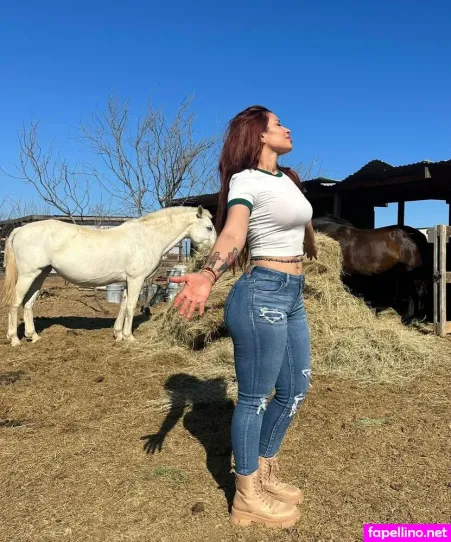 Zoe Victoria Suazo OnlyFans Thumbnail #j6Asf9HAQl