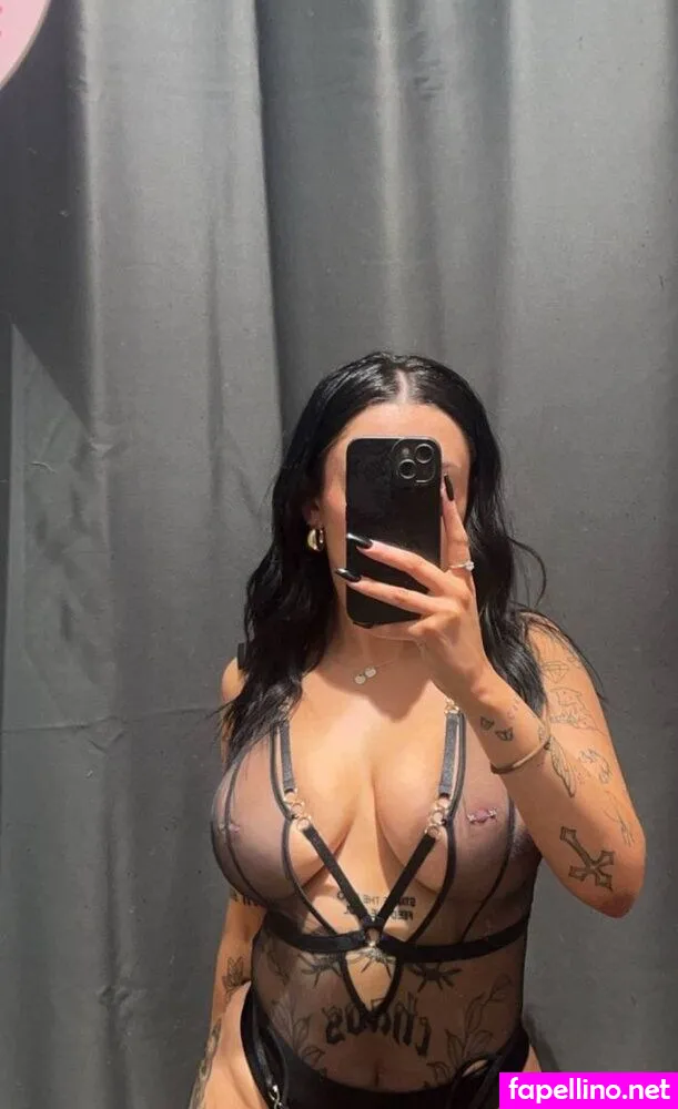 zoebaby666, zoexuereb_, zzoexx Nude Leaked OnlyFans Photo #1hGvGfhkKW