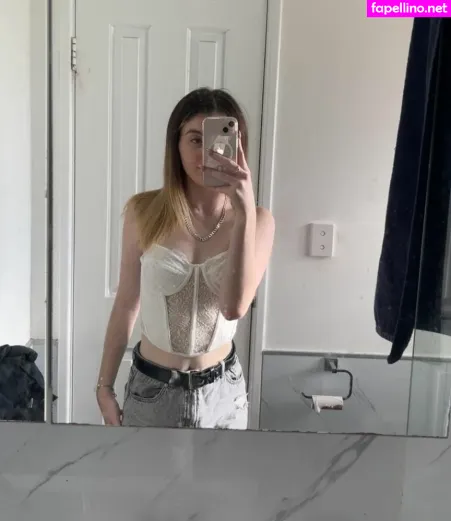 Zoecahill2003 OnlyFans Thumbnail #C5SZditEeZ