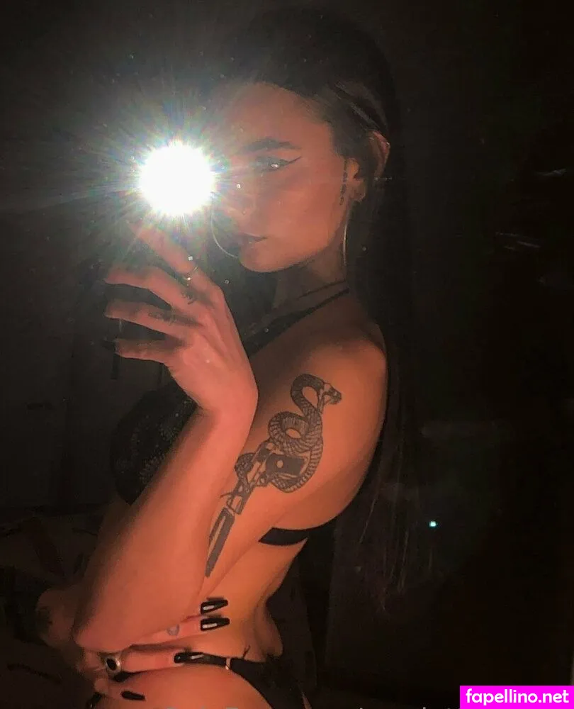 zoecambellxo, zoecampbell Nude Leaked OnlyFans Photo #HwEAggWW9M