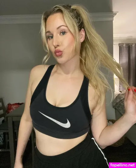 Zoecarterr OnlyFans Thumbnail #APl0YIEvyf