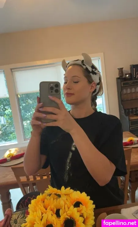 Zoecarterr OnlyFans Thumbnail #zTqPLpLPQD