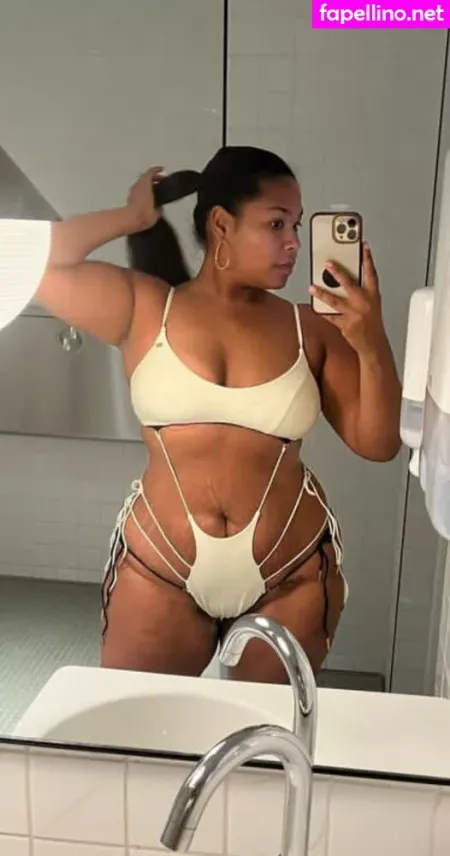 Zoechinloy OnlyFans Thumbnail #4yN3mKg2Ri