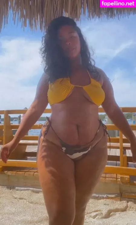 Zoechinloy OnlyFans Thumbnail #PngtbwieKi