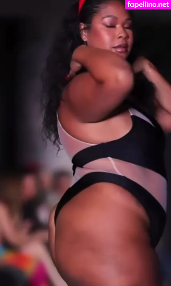 zoechinloy, zoevolfcos Nude Leaked OnlyFans Photo #aQu87w2d6w