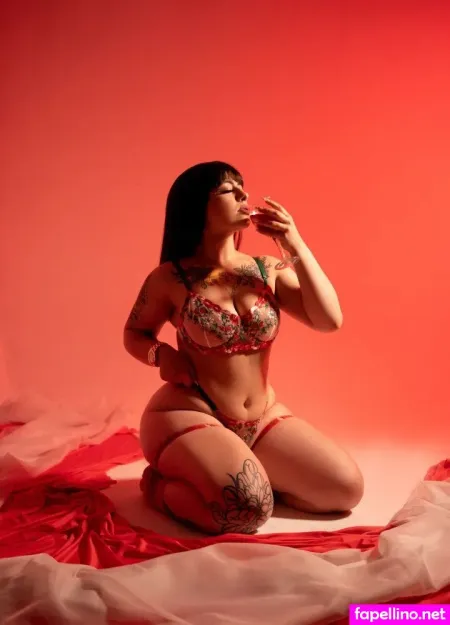 Zoee Cruz OnlyFans Thumbnail #TKgJmu1yKx