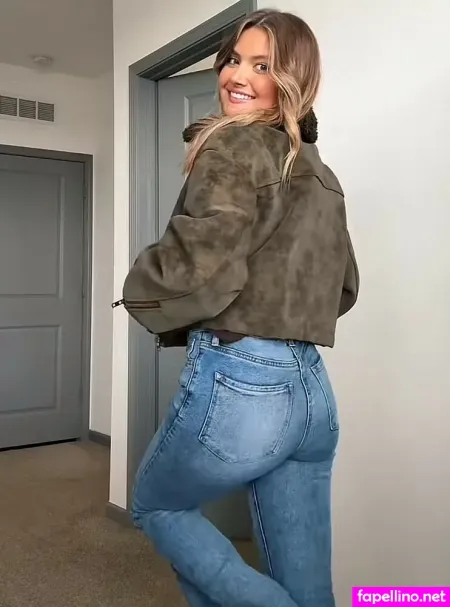 Zoee Makaela OnlyFans Thumbnail #QZU9yGRs4p