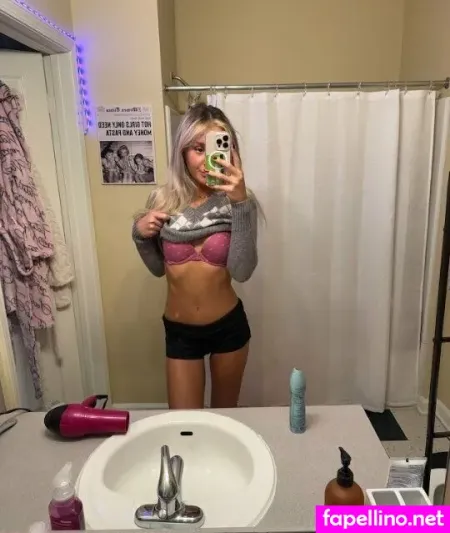 Zoegabrielle OnlyFans Thumbnail #A7WEdFkrty