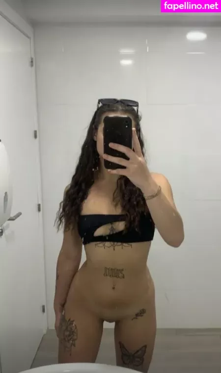 Zoehenrixx OnlyFans Thumbnail #v5wzz1592M