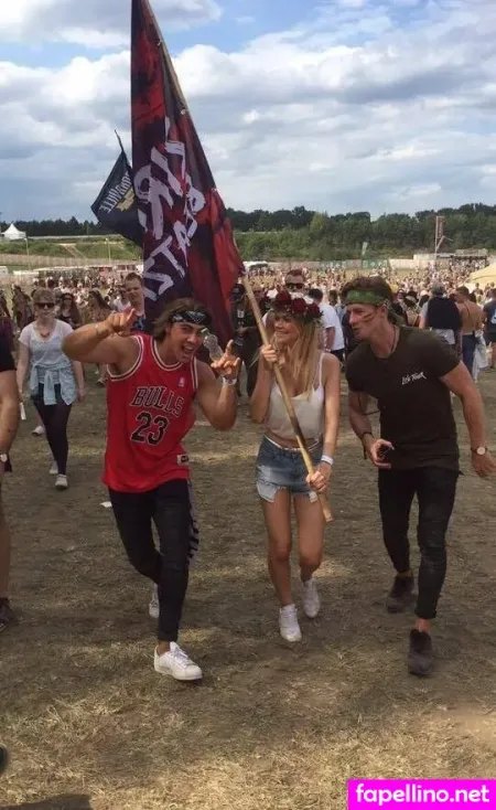 Zoejoana OnlyFans Thumbnail #YxdA2xBzUG