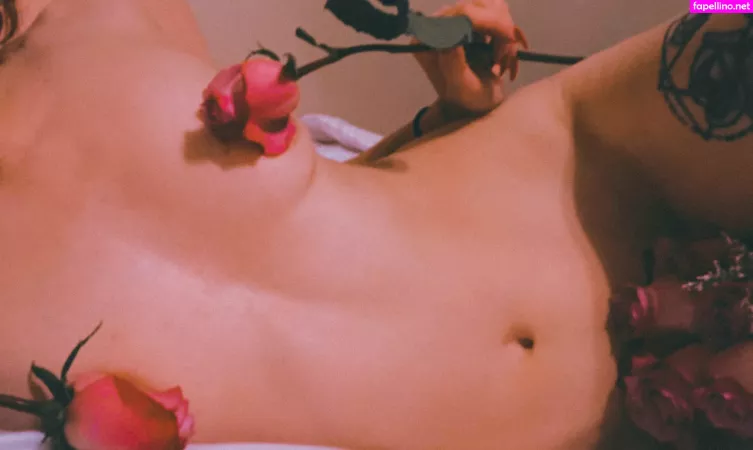 Zoelovve Free OnlyFans Thumbnail #LfMb50G4W8