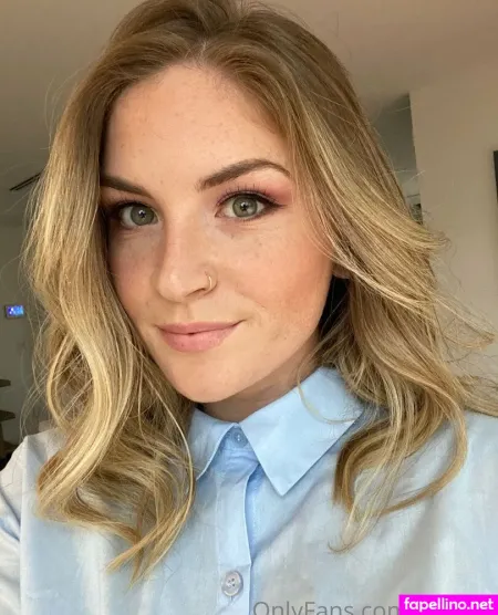 Zoeneli 8 OnlyFans Thumbnail #mgO9ZRDosK