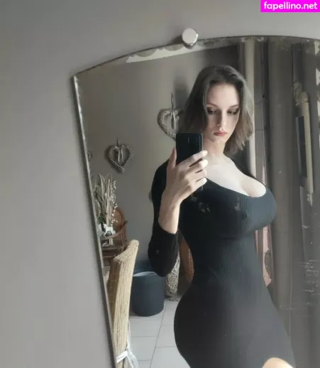 Zoepcbh OnlyFans Thumbnail #Z6Vdn1bR6y