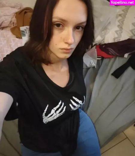 Zoepcbh OnlyFans Thumbnail #w2NG9DQbLO