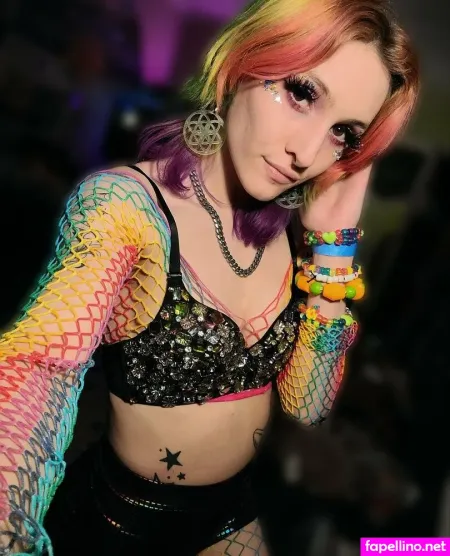 Zoeplur OnlyFans Thumbnail #Xfq6Ow3v6s