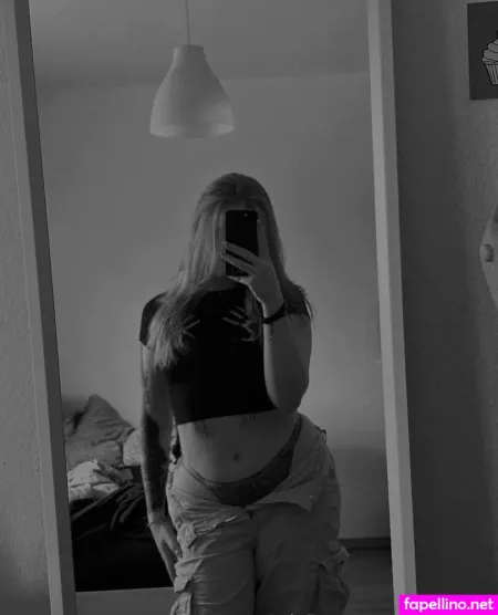 Zoeredhair OnlyFans Thumbnail #RLTHFcMZyK