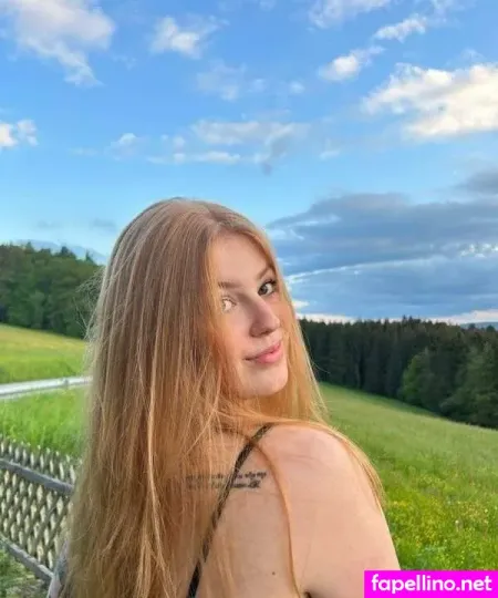 Zoeredhair OnlyFans Thumbnail #Yw5c1a87nv