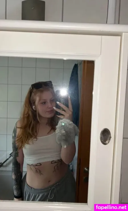 Zoeredhair OnlyFans Thumbnail #g88lWz9MUh