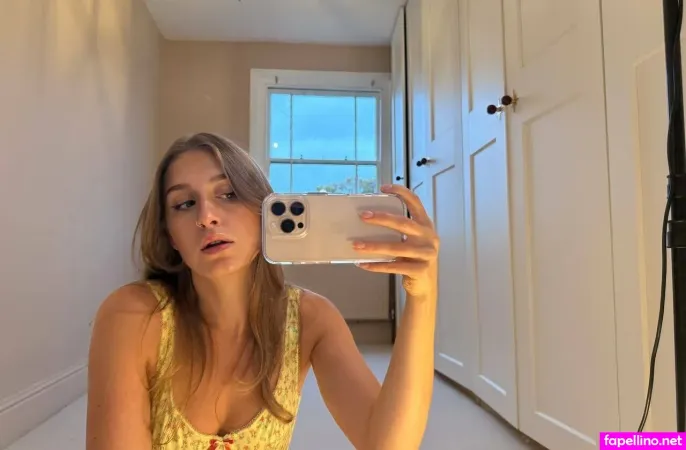 Zoerhodefree 2 OnlyFans Thumbnail #NSpPcJGgsr