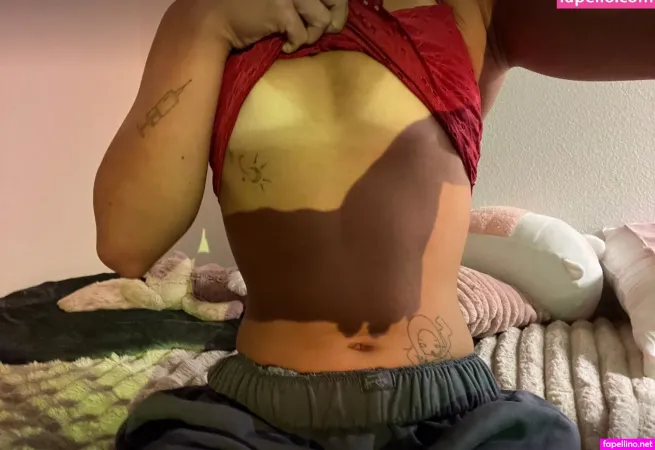 Zoeroseee OnlyFans Thumbnail #Kkm1FxHw9R