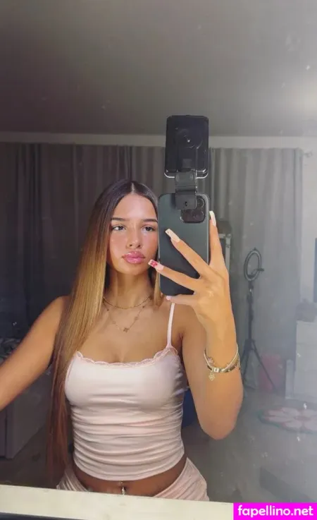 Zoesalg Main Profile Photo