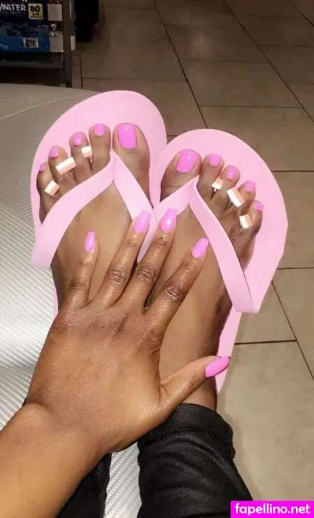 Zoestlaurent OnlyFans Thumbnail #UP1pU4OAi3