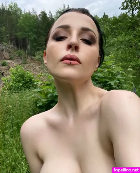 Zoeunholy OnlyFans Thumbnail #Yt2GzPJKoX