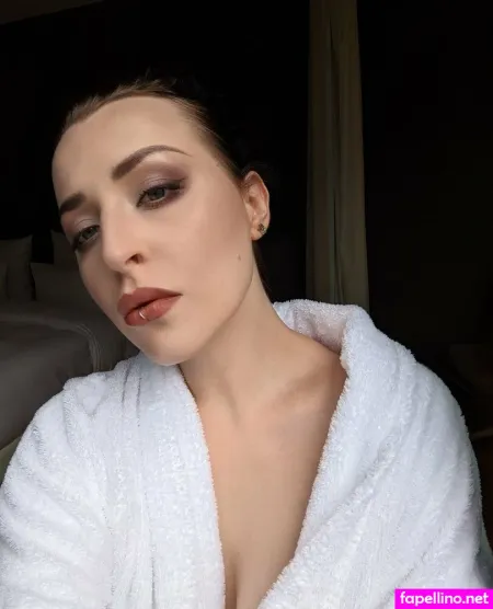 Zoeunholy OnlyFans Thumbnail #oDlOjkqgxi