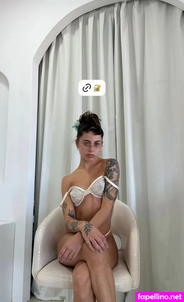 zoe.vartuli Nude Leaked OnlyFans Photo #dhRKPnwsZZ