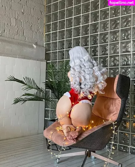 Zoevolfcos OnlyFans Thumbnail #SmmCwoLCHB