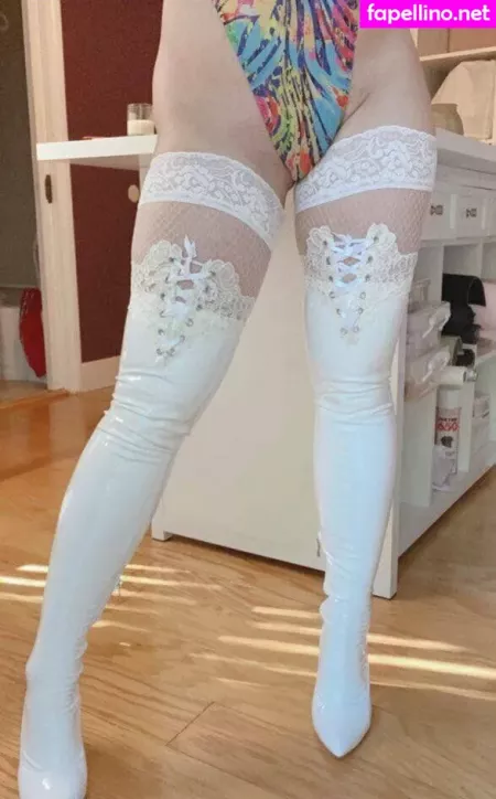 Zoevolfcos OnlyFans Thumbnail #qp02W10LQs