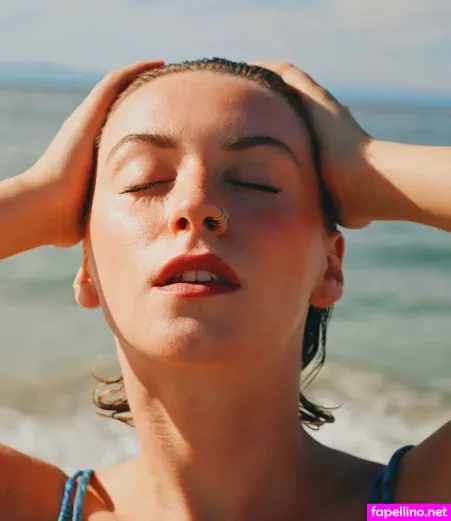 Zoey Kriegmont OnlyFans Thumbnail #WcXrUlNjW5