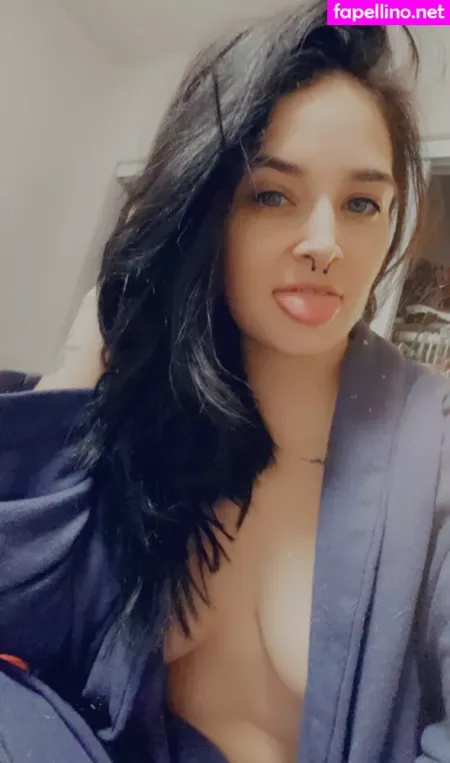 Zoey Kush OnlyFans Thumbnail #uflbmcZWEw