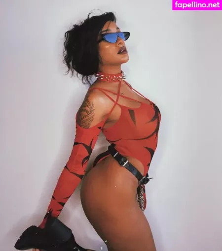 Zoey Sinn OnlyFans Thumbnail #K2H0enpDzn