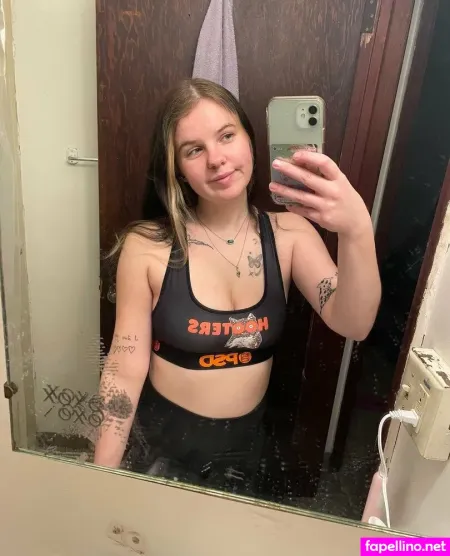 Zoeybabe04 OnlyFans Thumbnail #QIys41WzrA
