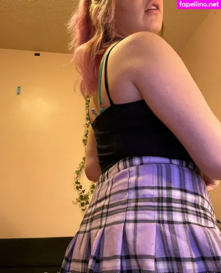 Zoeybenzz OnlyFans Thumbnail #17PxMAr8MQ