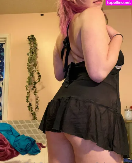 Zoeybenzz OnlyFans Thumbnail #dDMD6bGf7v