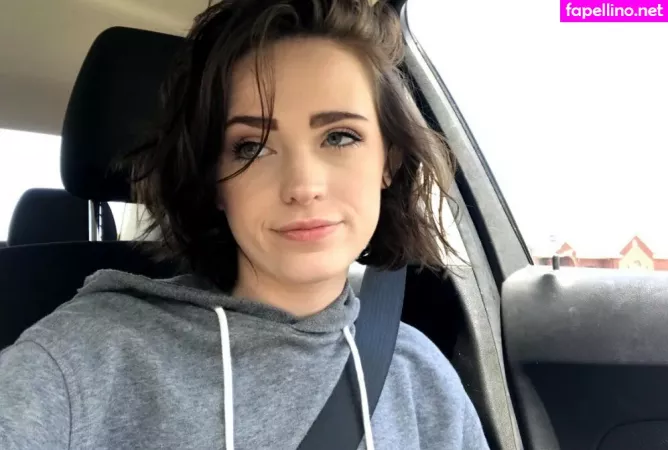 Zoeybrooks OnlyFans Thumbnail #f9llzWitVC